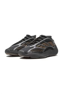 Adidas Yeezy 700 V3 Sneakers Brown -Adidas Verkoopwinkel 03313e49e92ac7dba6ac9a7a00179ede