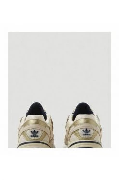 Adidas Astir Sneakers Beige -Adidas Verkoopwinkel 2e1dab2fcc3af4dc8295bb81ba0e42ab