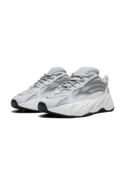 Adidas Sneakers Yeezy 700 V2 Gray