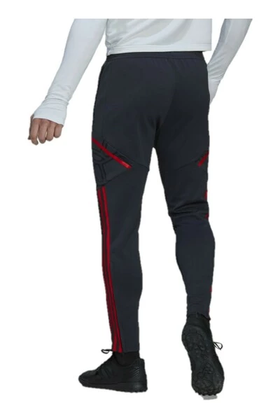 Adidas Trainingspakken FC Bayern München 1/4 Zip Trainingspak Senior 2022-2023 White 3 Adidas Trainingspakken FC Bayern München 1/4 Zip Trainingspak Senior 2022-2023 White