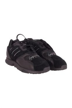 Vintage Schoenen Y-3 X Adidas Yohji Yamamoto ZX Run Sneakers In Black Leather Black -Adidas Verkoopwinkel a644b1a292f781adf0b40339a90fb2ee