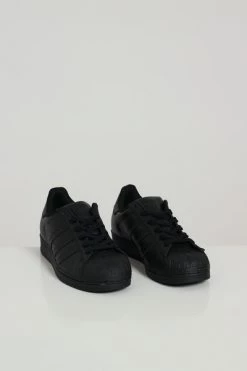 Adidas Sneakers Black -Adidas Verkoopwinkel a9fa9bf1f545b698e881f1f4e308c440