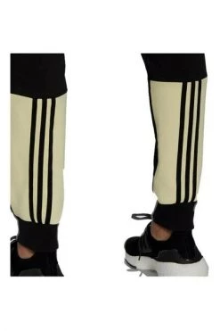 Adidas Trainingspakken Training Sets Black 10 Adidas Trainingspakken Training Sets Black -Adidas Verkoopwinkel afed32144666fdcf3ccce4fad4698f9b
